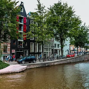 Ostello Downtown Canal View